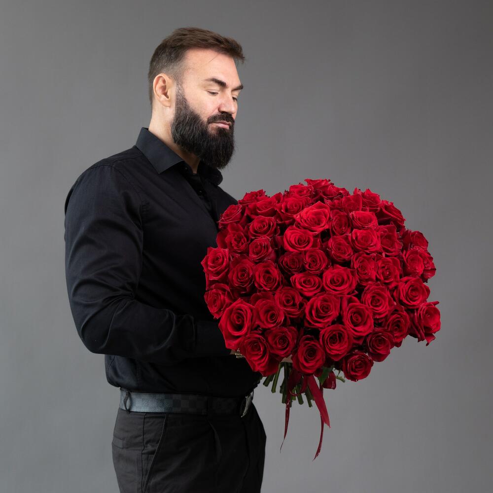 55 красных роз (55 см)